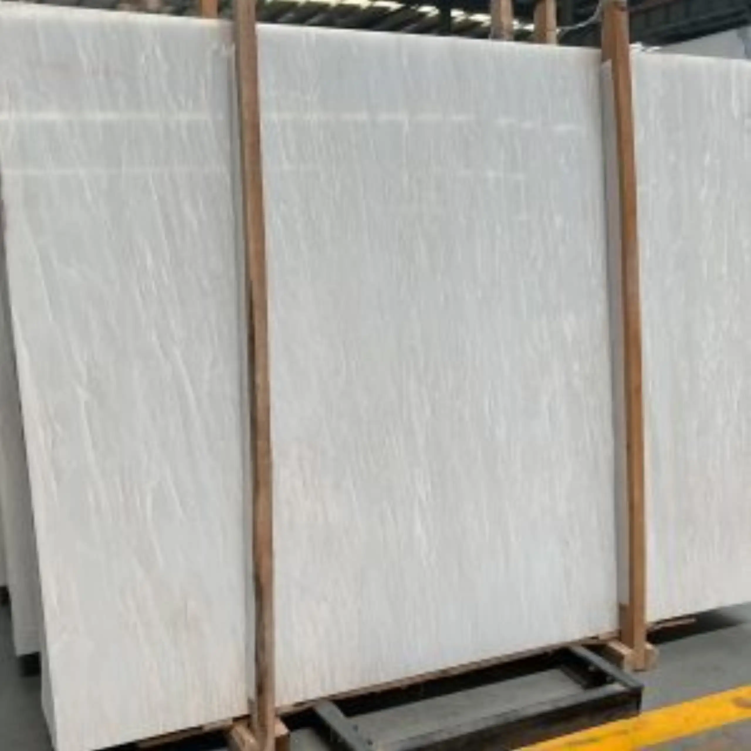 Bianco Rhino Marble slab scaled