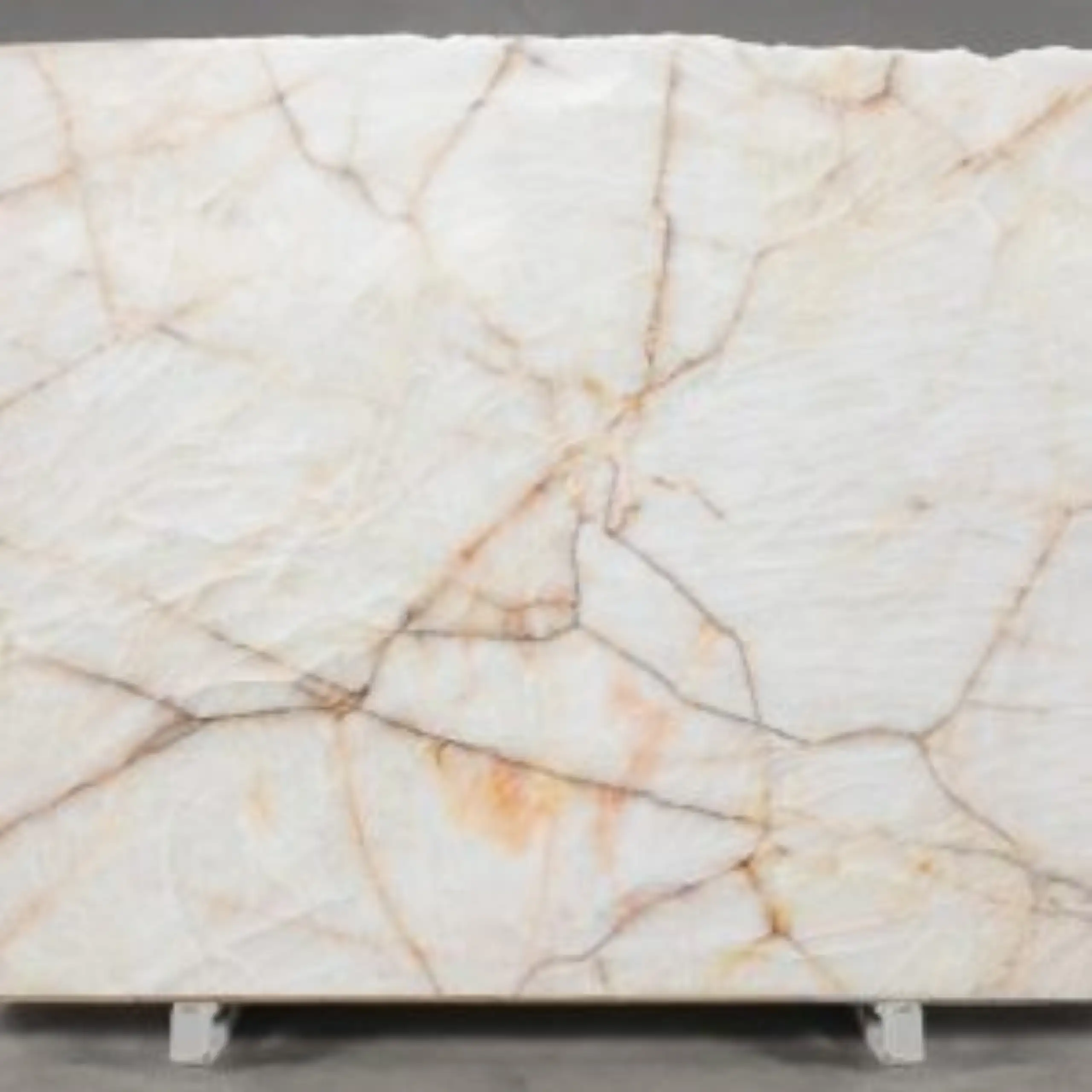 White Cristallo Quartzite slab