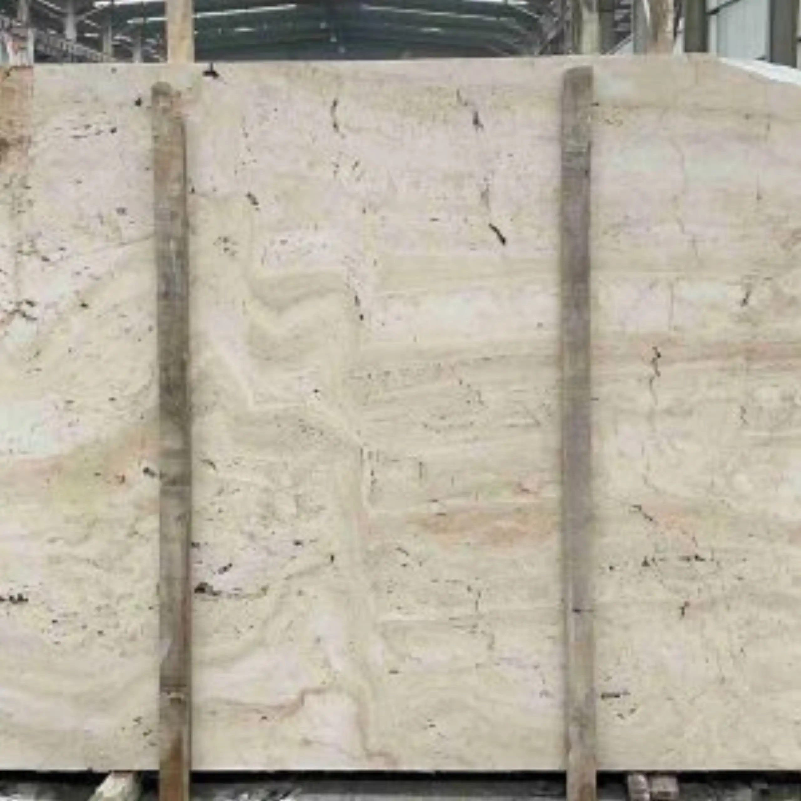 White Travertine slab new scaled