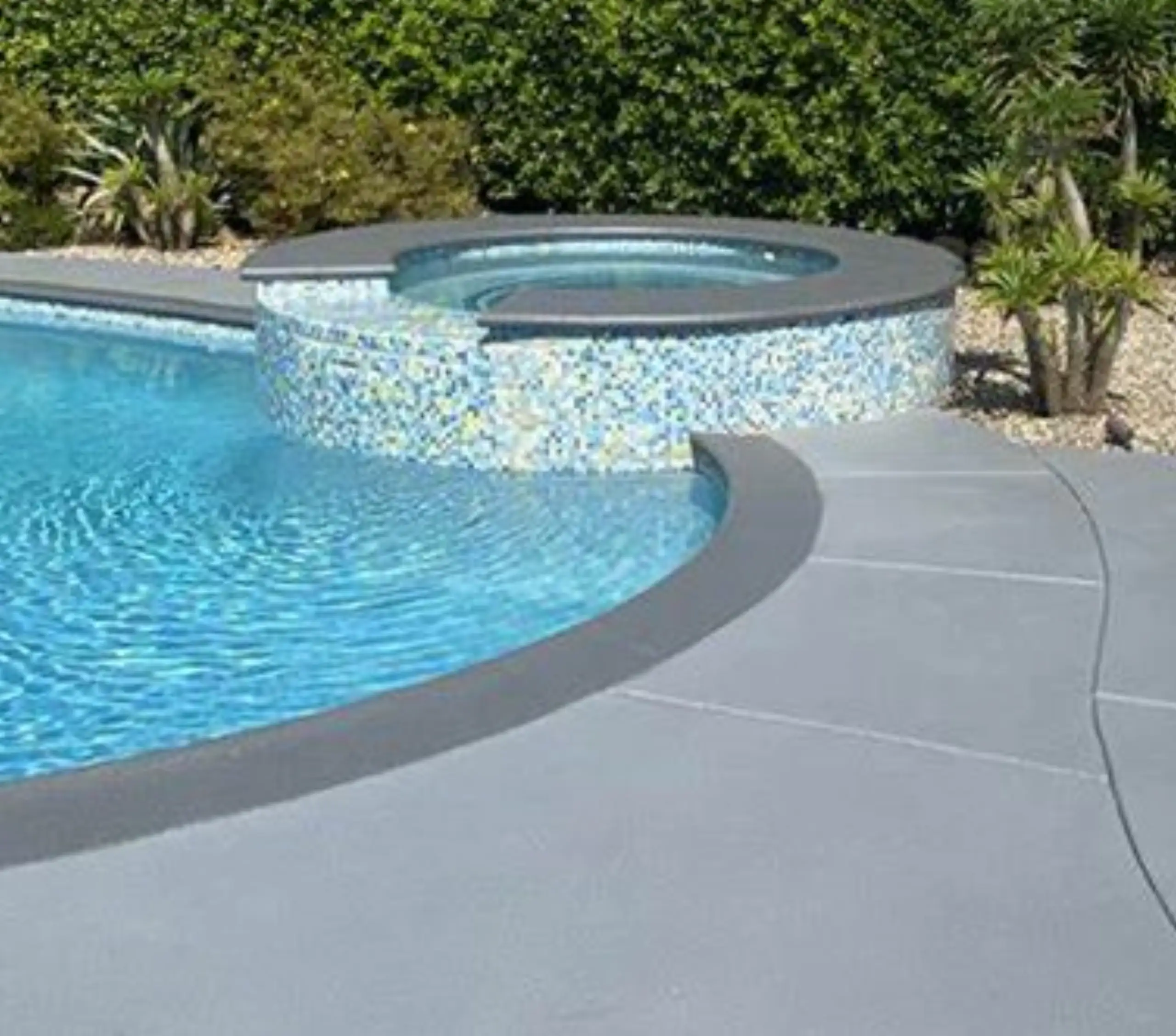 Granite Grip Pool Deck1