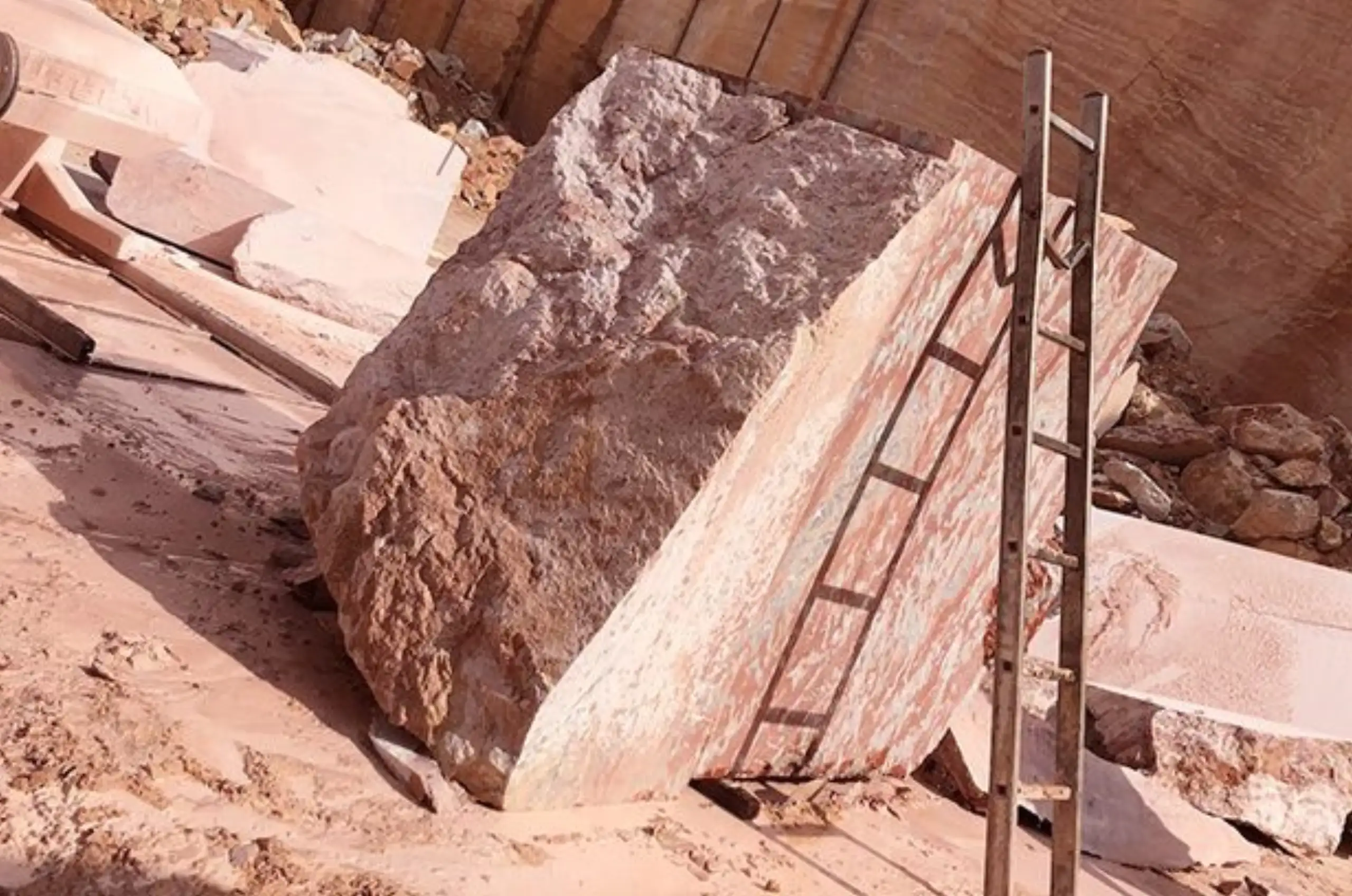 Red Marble img