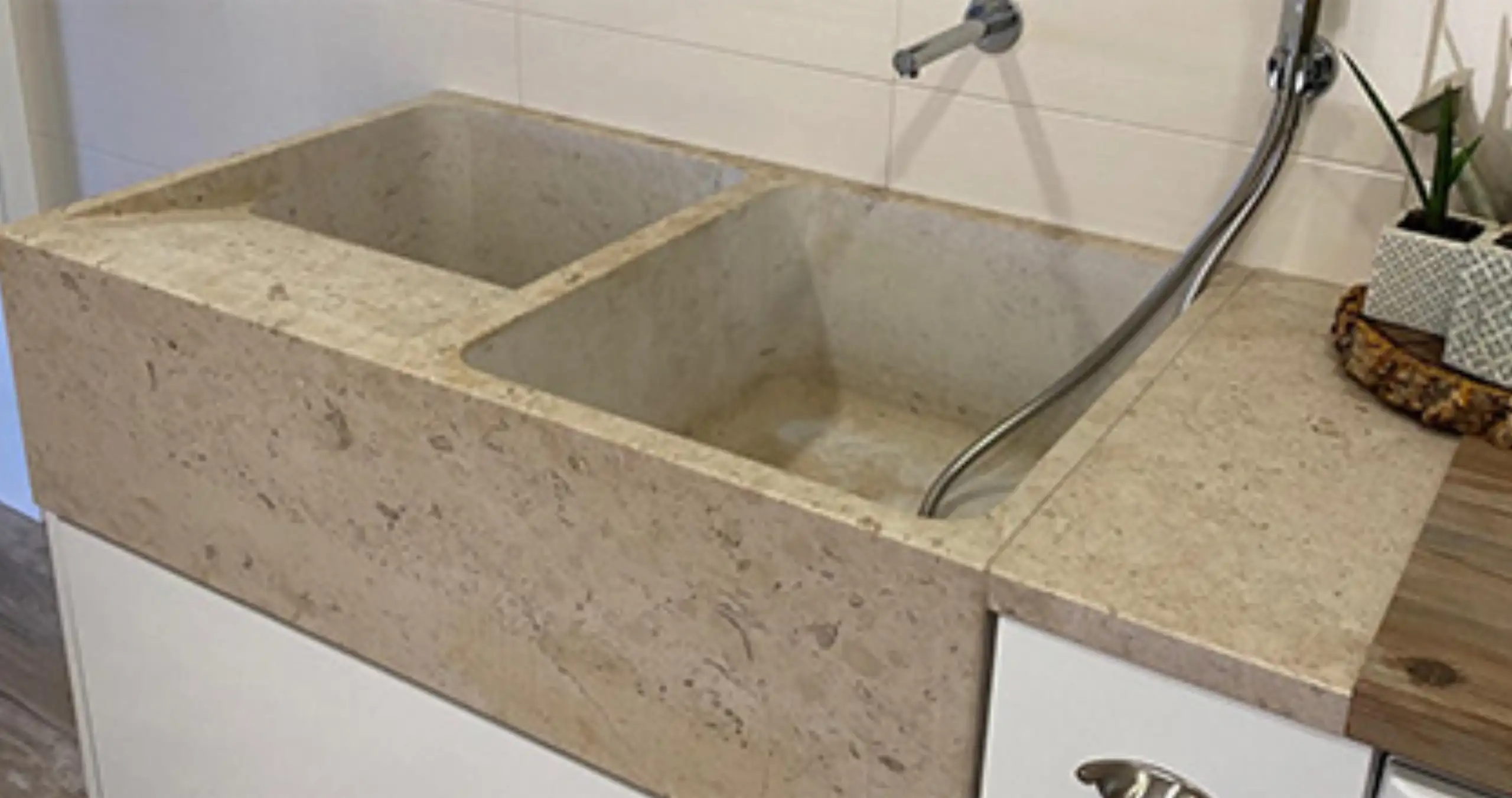 The Stone Laundry Sink imag 2