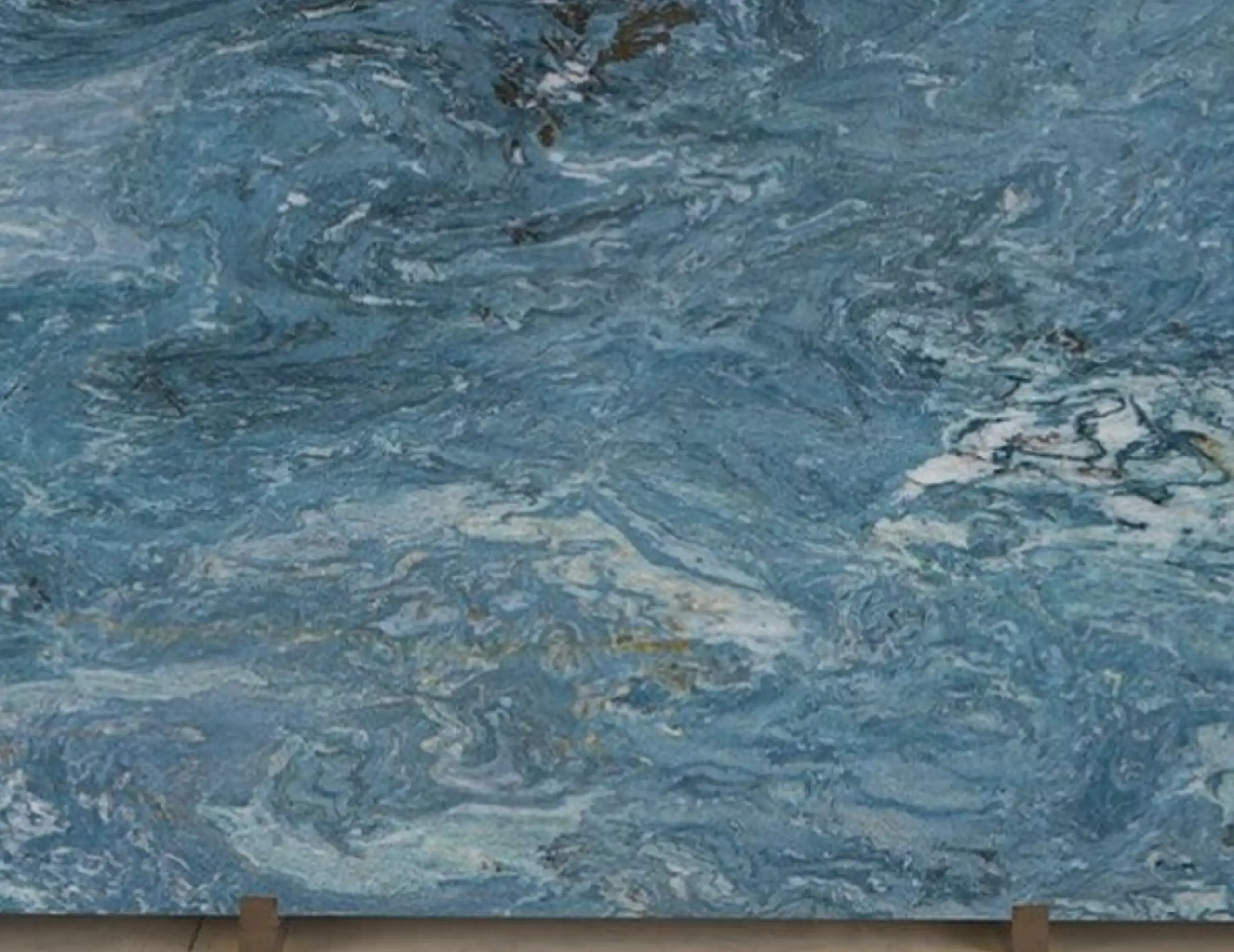 Azul Do Mar Quartzite Slab1