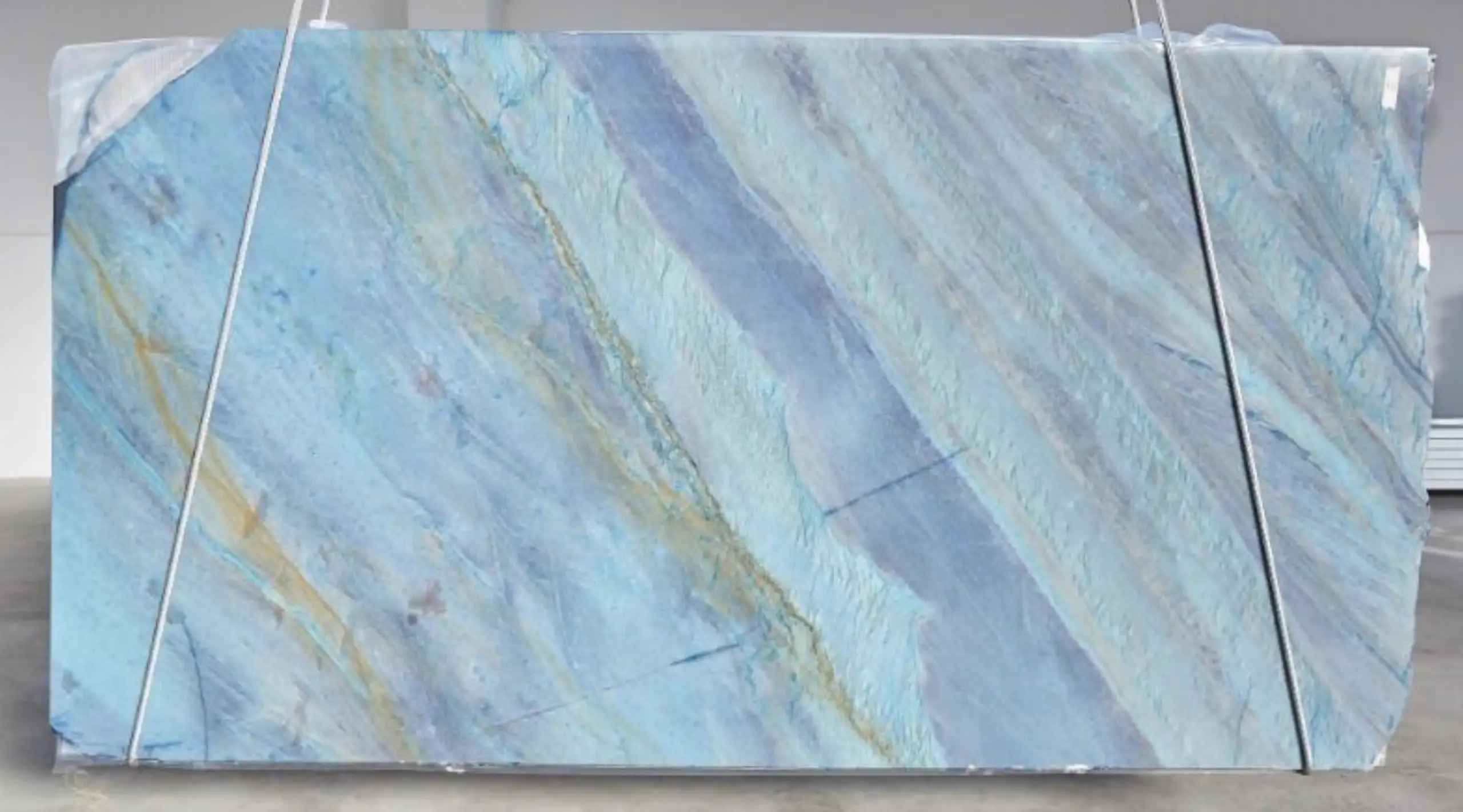 Azul Imperial Quartzite Slab1