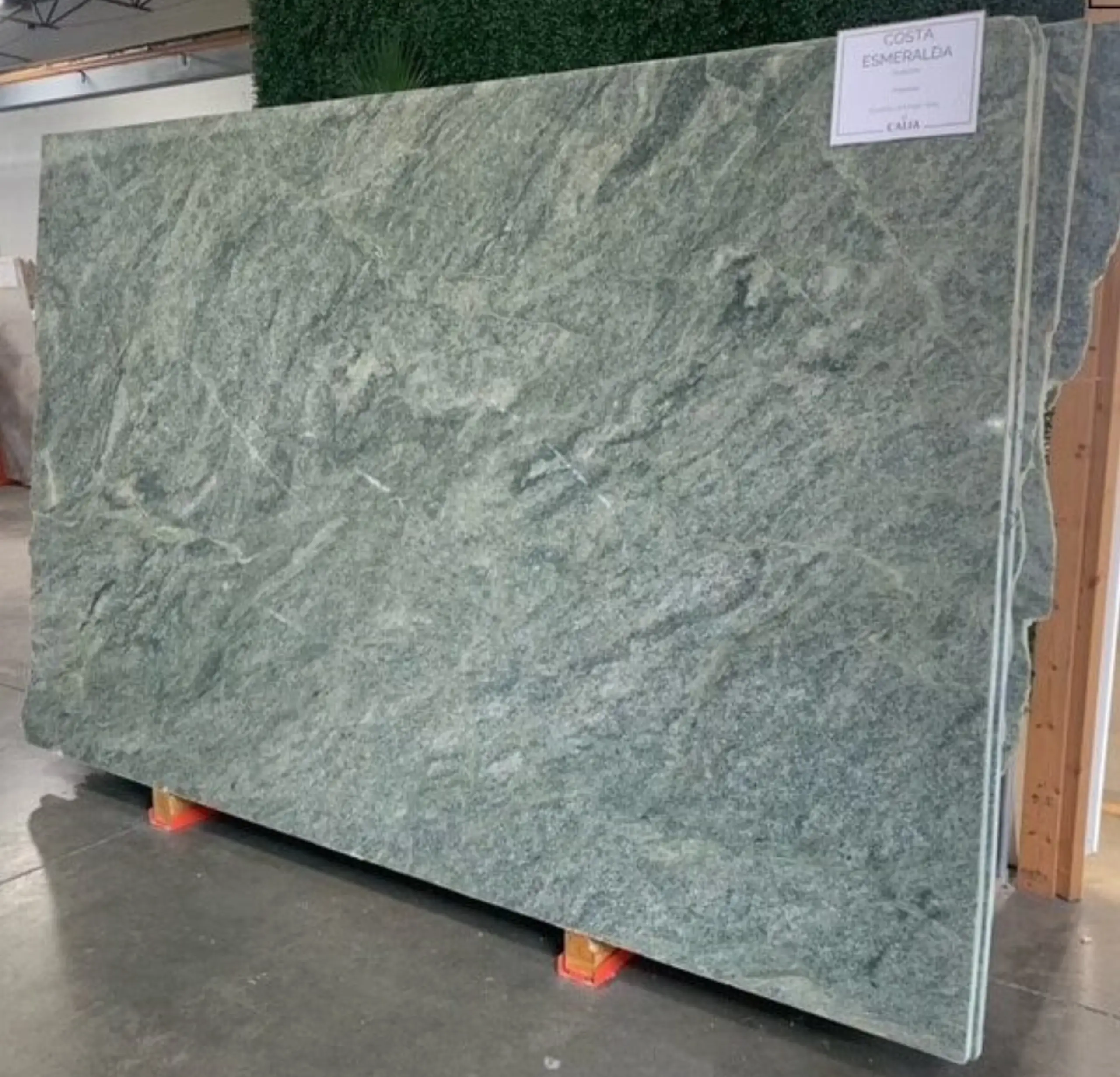 Costa Esmeralda Quartzite Slab1