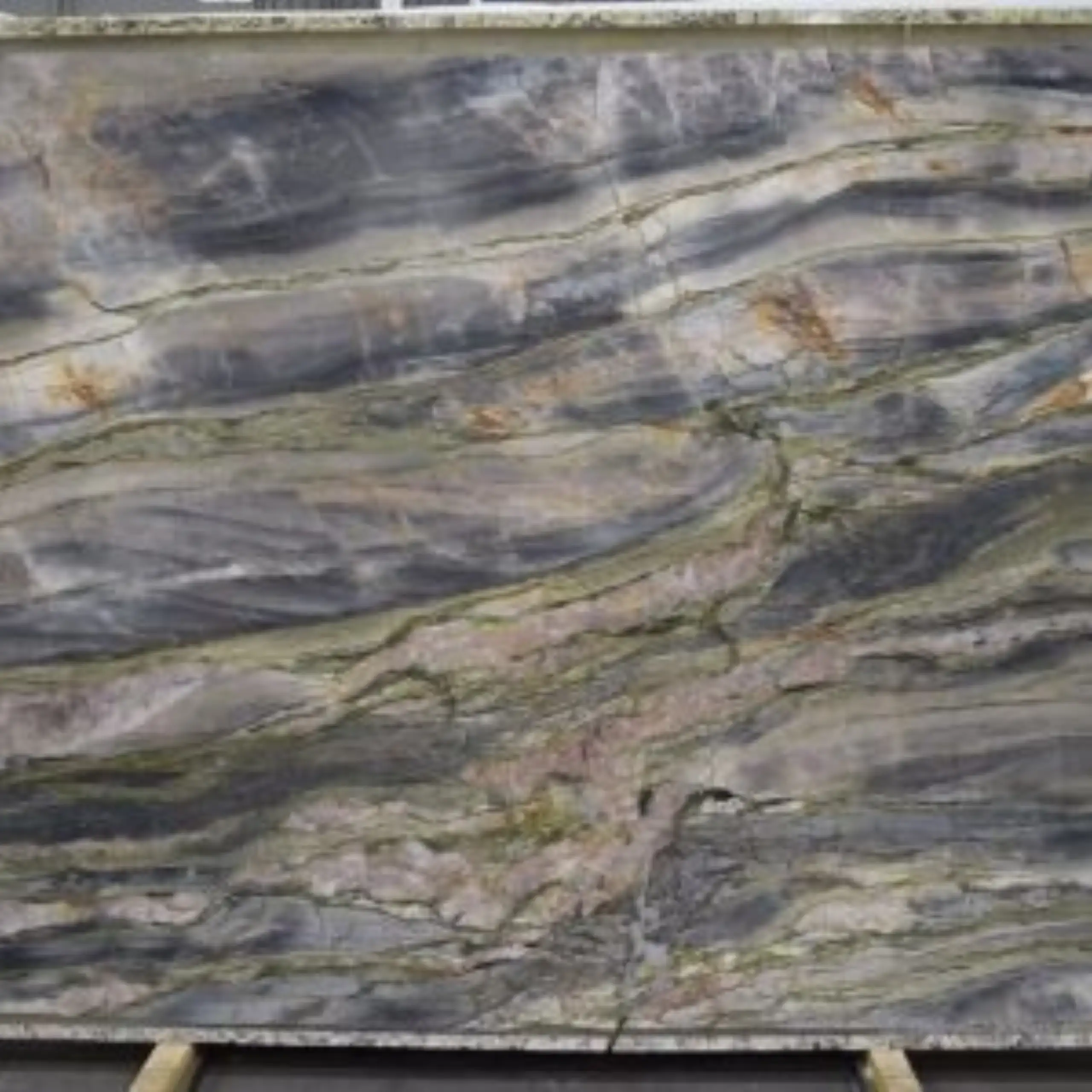 Michelangelo Quartzite Slab1