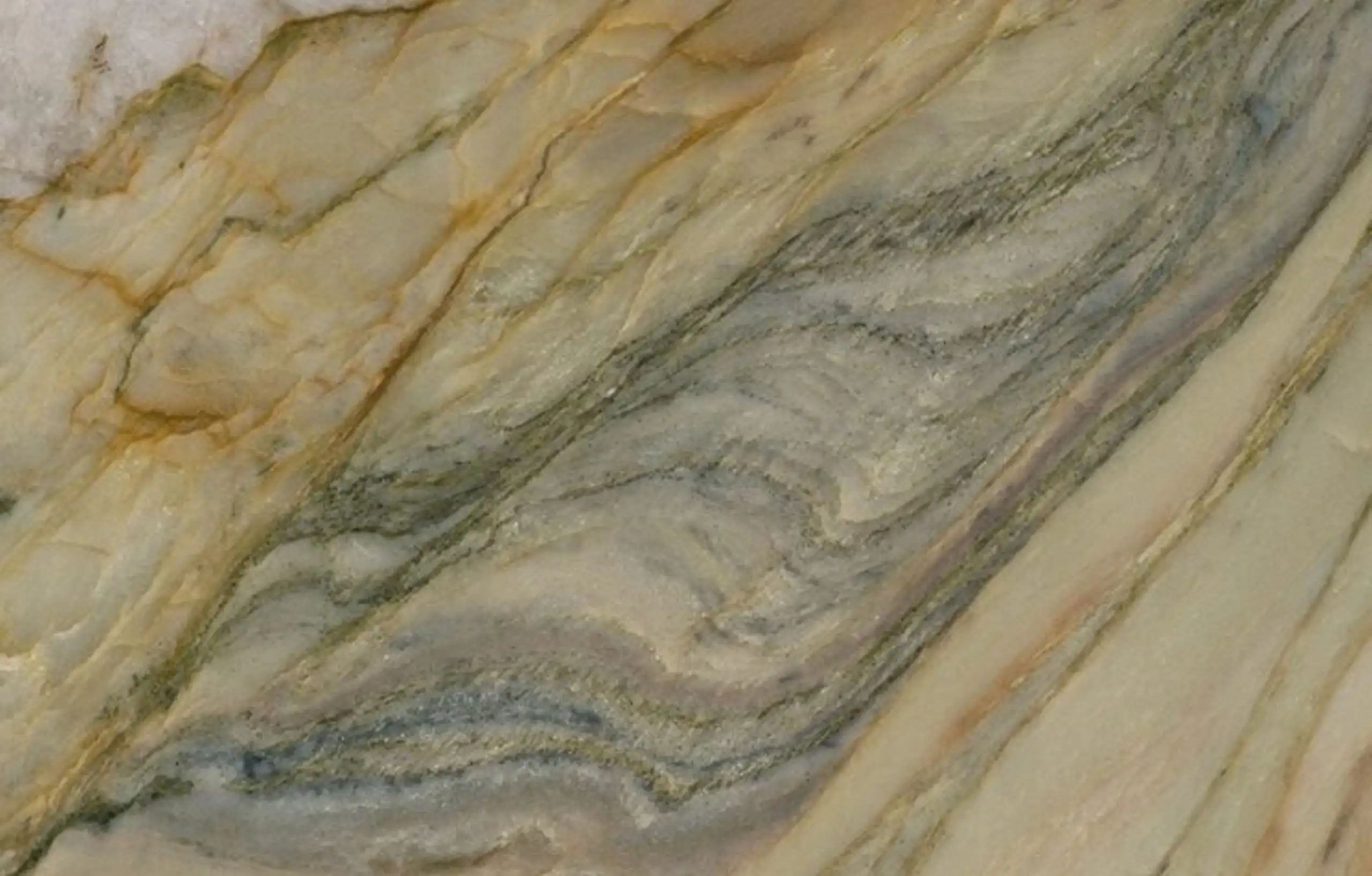 Midnight Fusion Quartzite Slab1