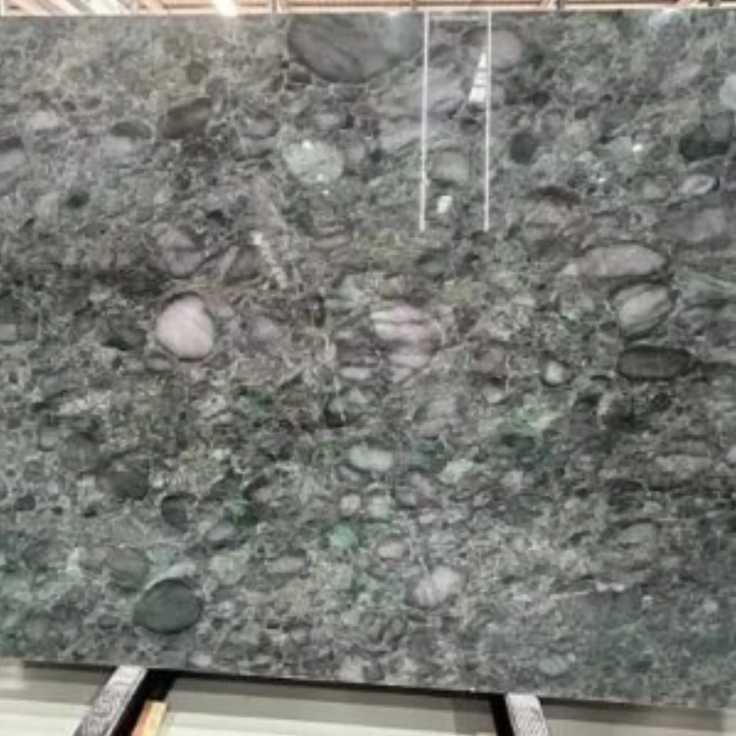 Smeraldo Quartzite Slab1