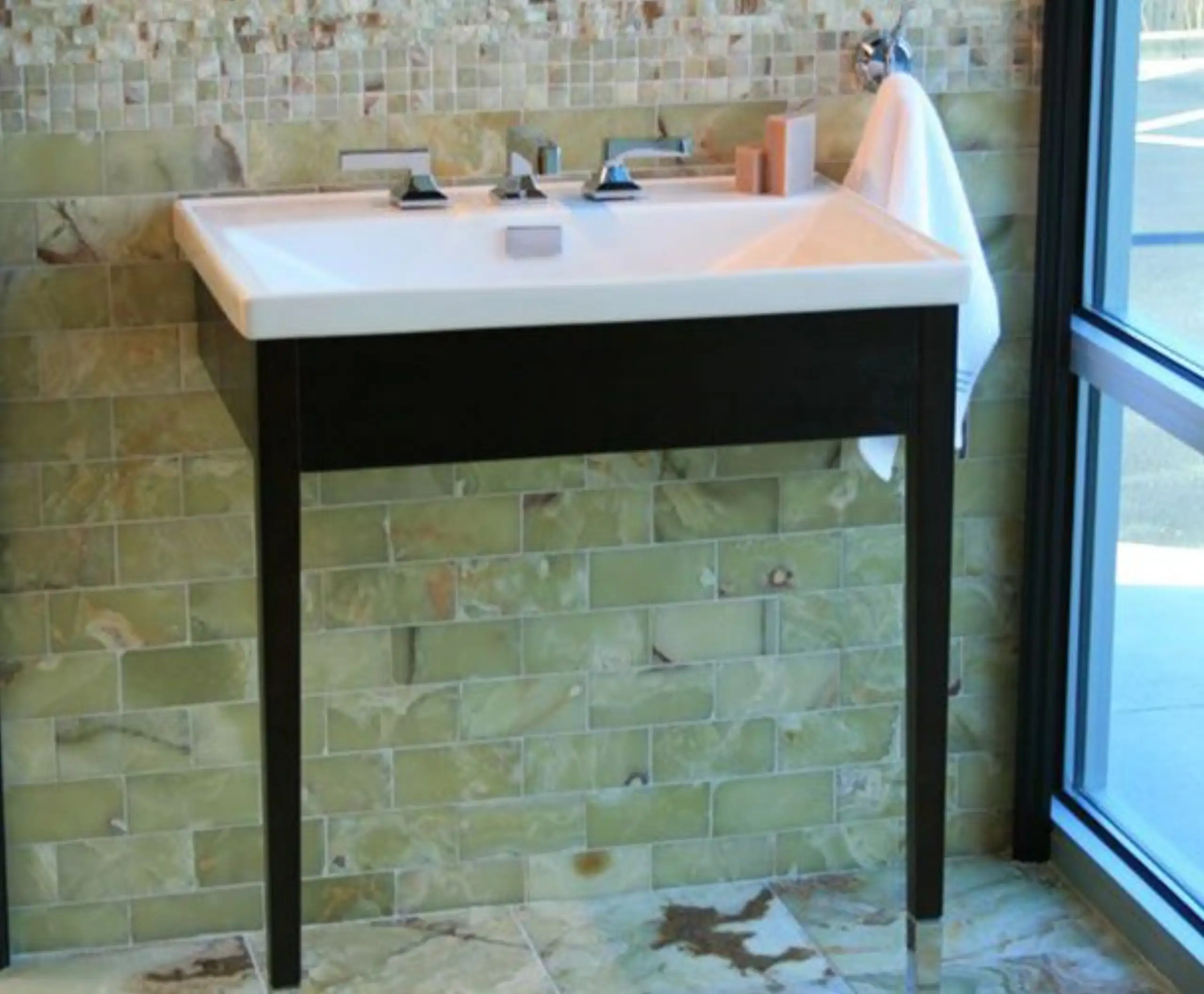 green onyx mosaic tile13