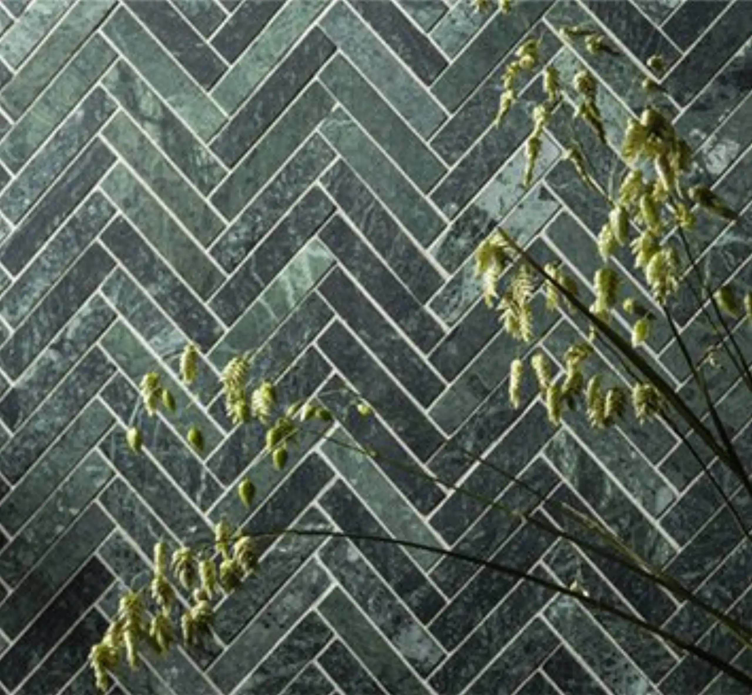 herringbone marble tiles24