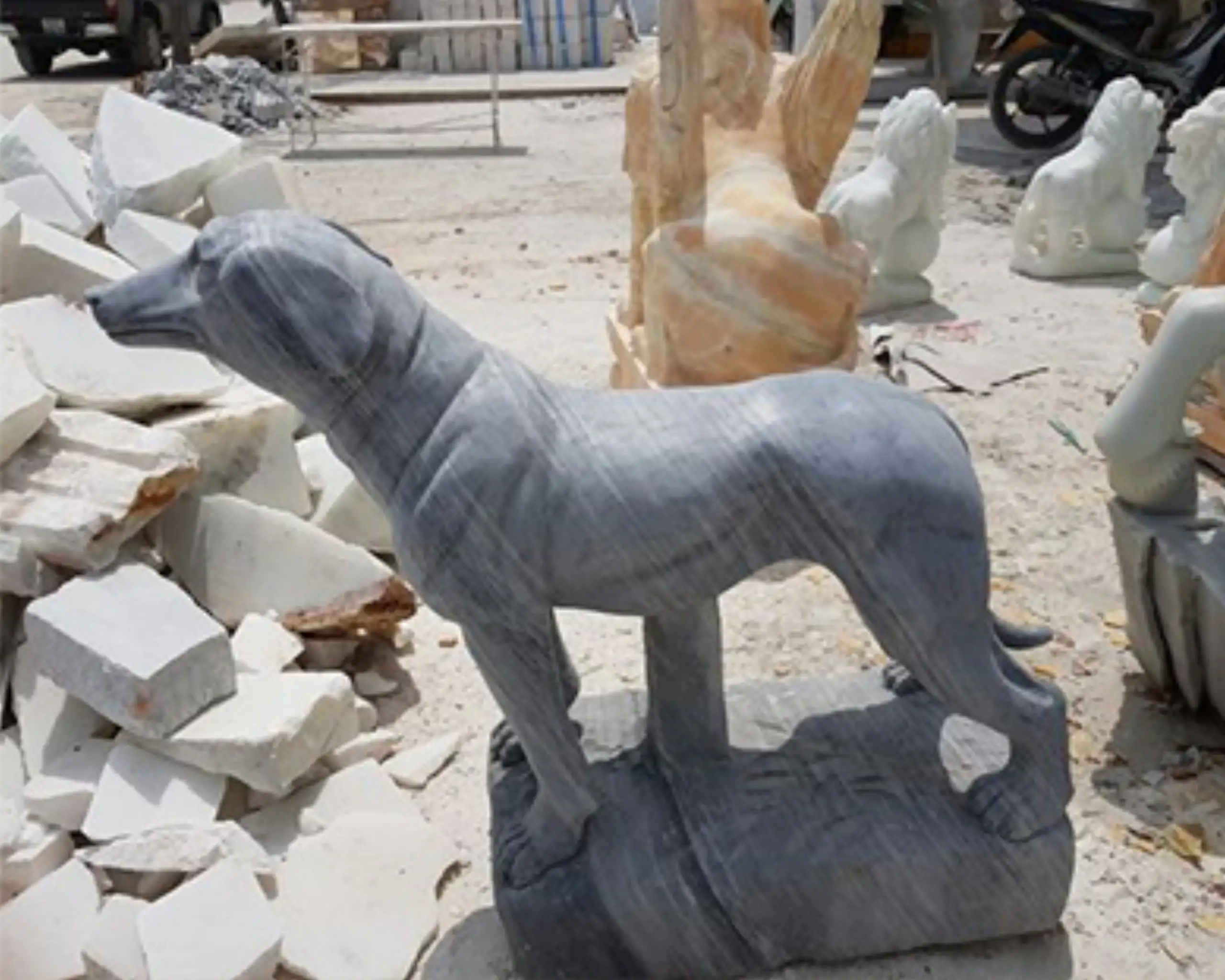 Marble Dog4